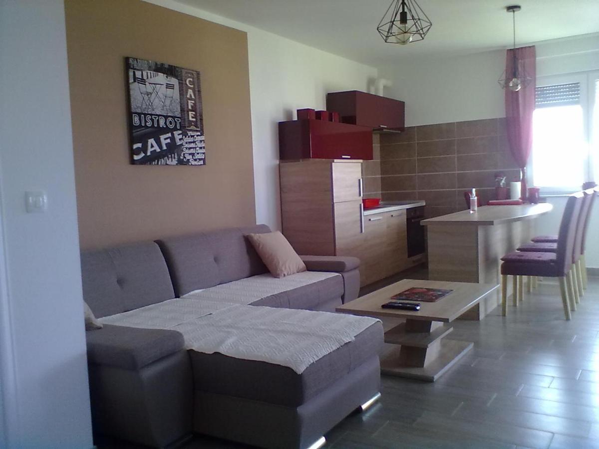 Apartman Mihalj Zadar-Rtina Miletici Exterior photo